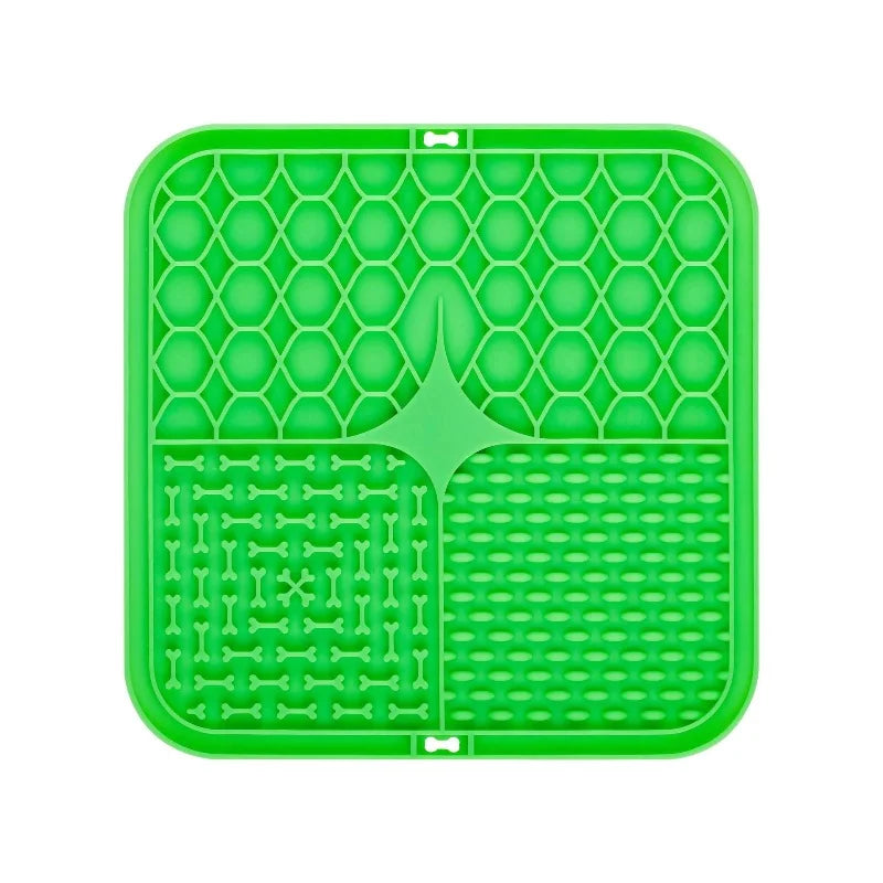 Slow Feeder Silicone Lick Mat for Dogs – Bath & Mealtime Distraction
